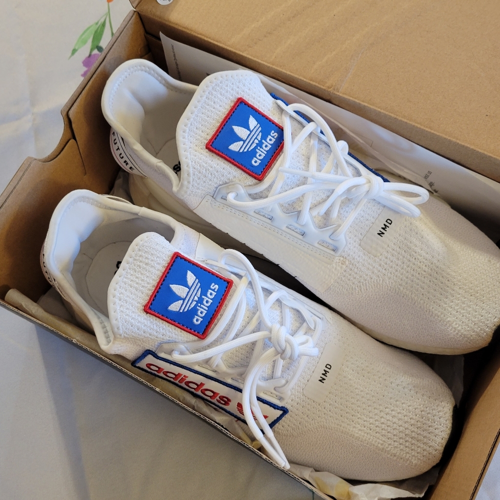 Men's Adidas Originals NMD R1.V2 Red White and Blue US 11